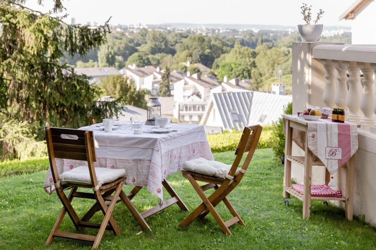 Ferienwohnung La Source De Bougival Exterior foto